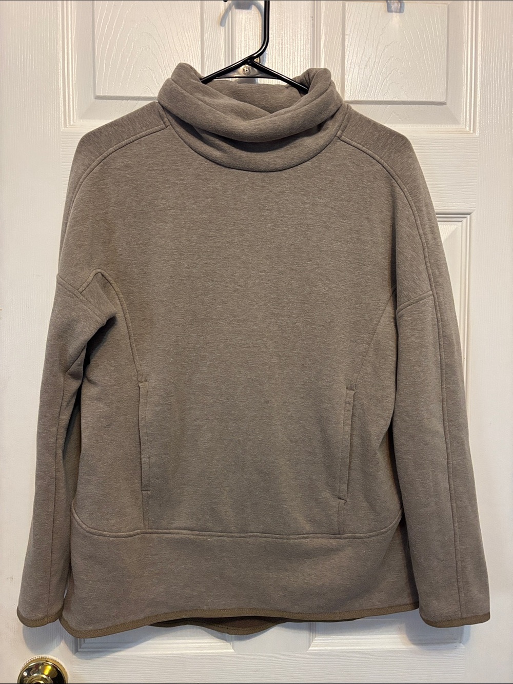 Women’s Mountain Hardwear Ordessa Pullover Sweatshirt Medium